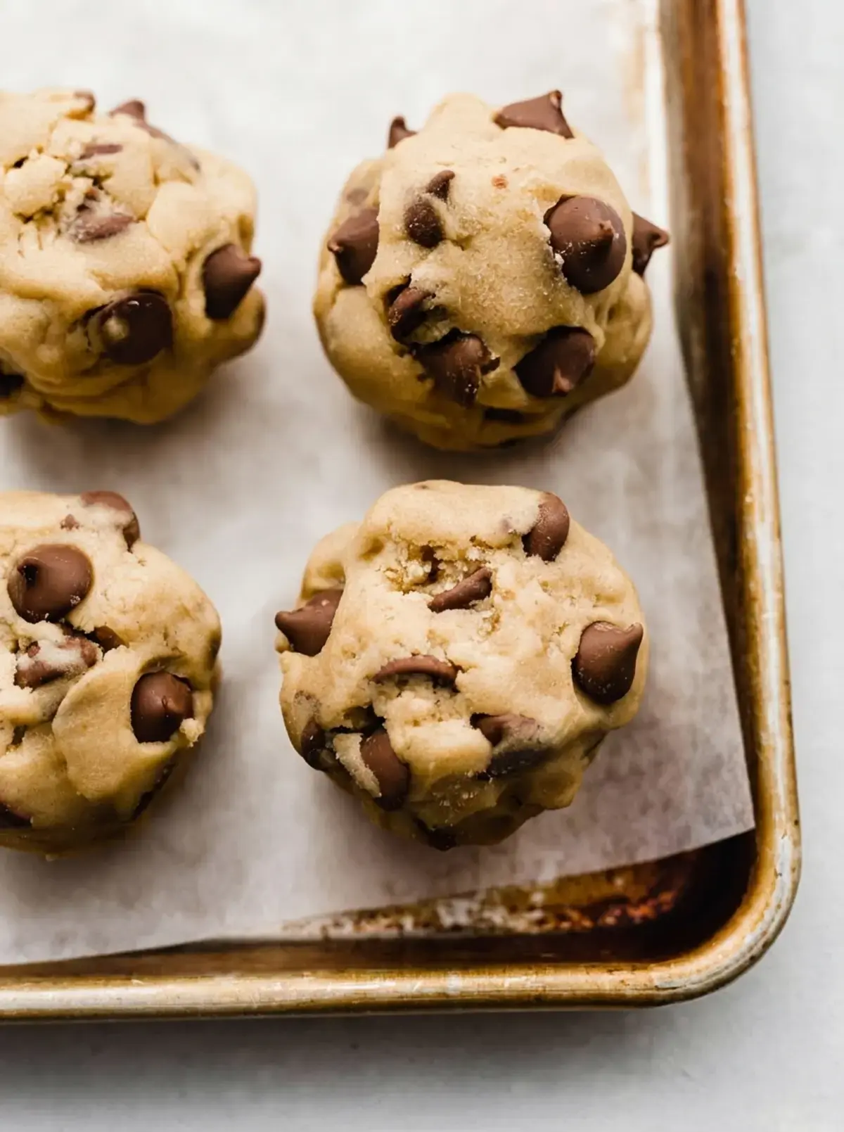 Crumbl Chocolate Chip Cookie Recipe, Step by Step Instructions