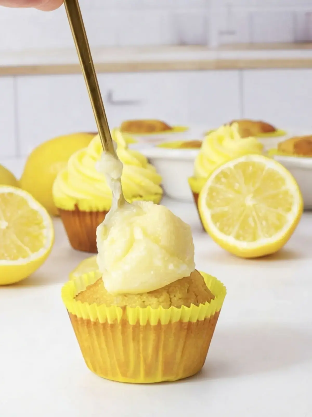 Lemon Cheesecake Cupcakes, How to Make Lemon Cheesecake Cupcakes