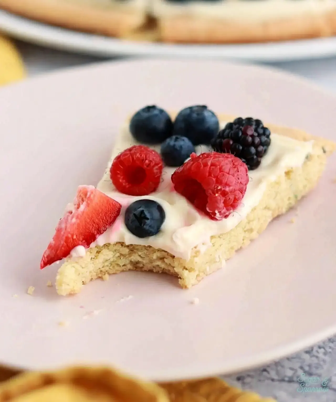 Perfect Fruit Pizza With Berries, Storing & Serving a Fruit Pizza