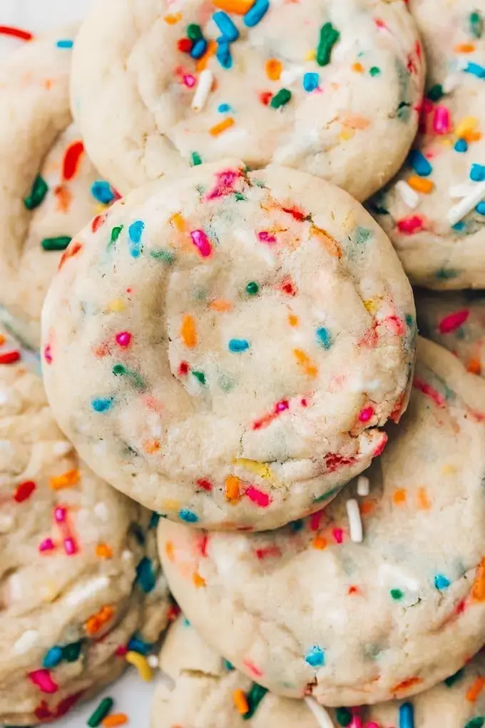 Soft Funfetti Cookies
